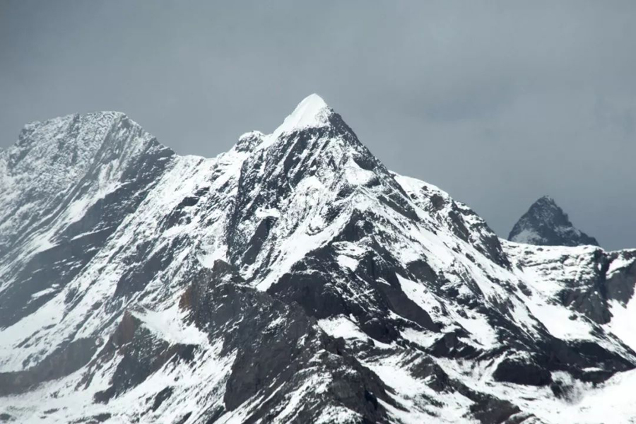 Raibow Peak
