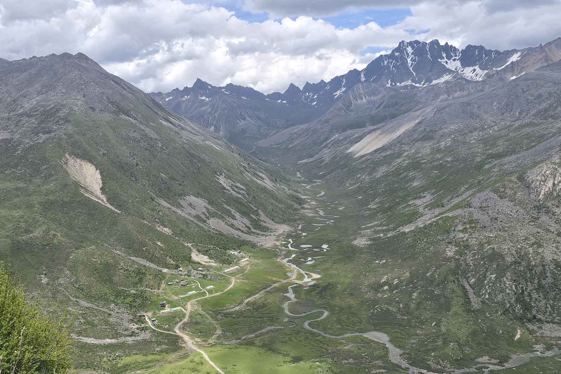 Xiaqiangla West Approach