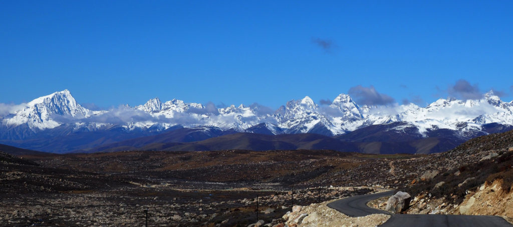 Genyen Mountains