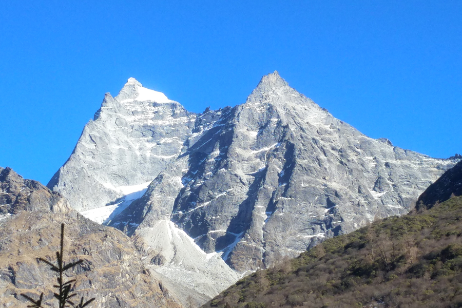 Mt. Yutu West