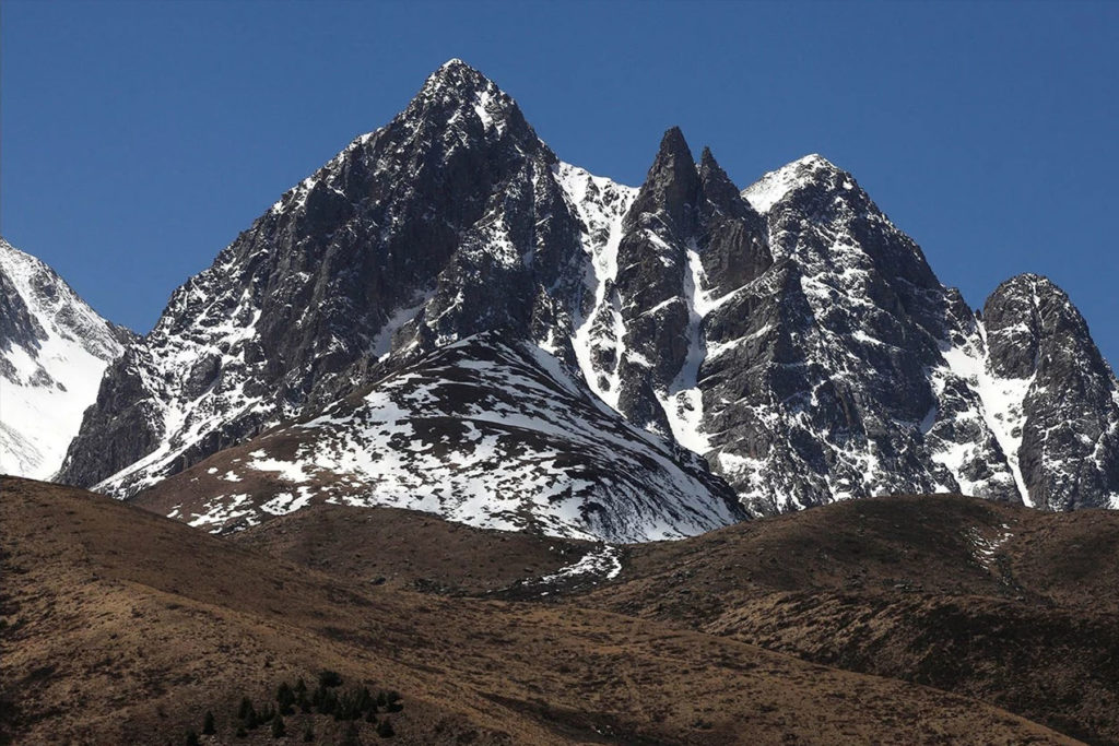 Rongbacha Mountains