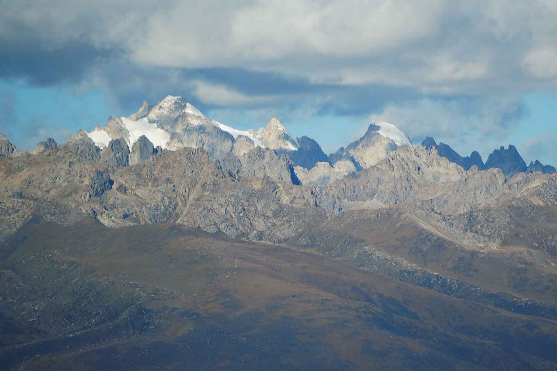 Dzogchen Mountains from East