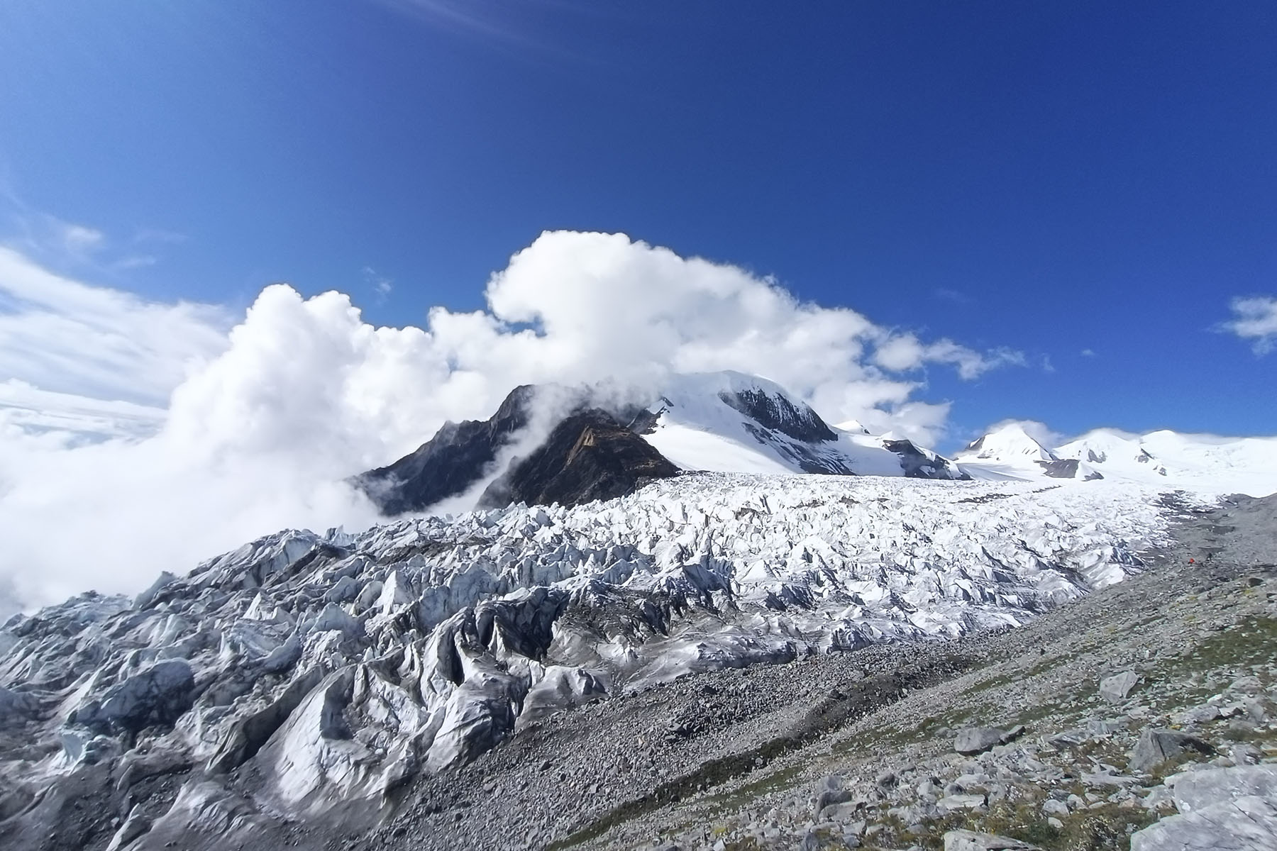 Mt. Zhongshan Glacier