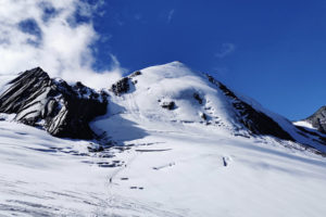 Climbing Mt. Wukuchu