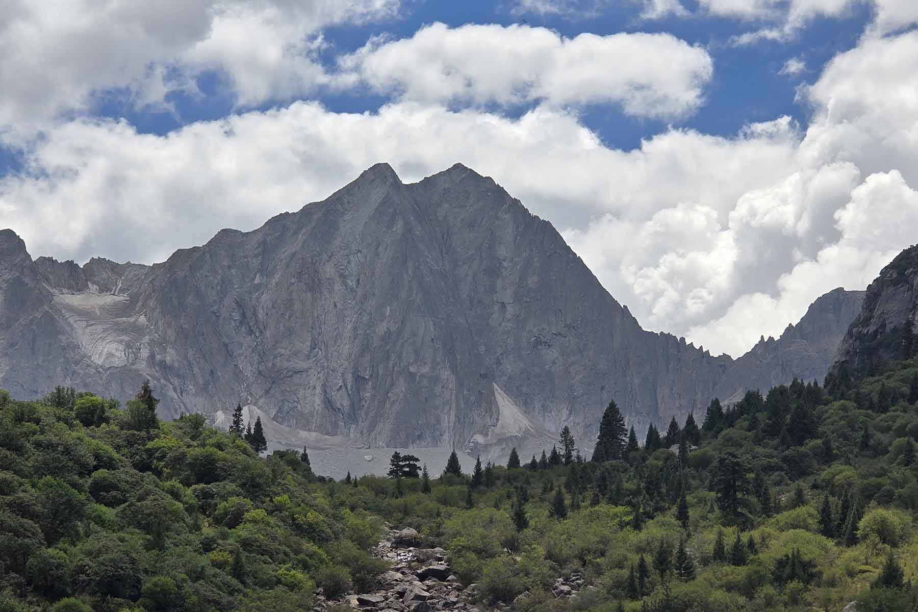 Is Gyasa North - Aug